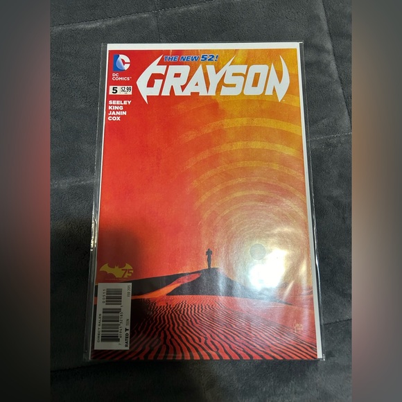 DC COMICS GRAYSON ISSUES 1-6, ANNUAL 1, and FUTURE’S END #1 - Picture 6 of 9